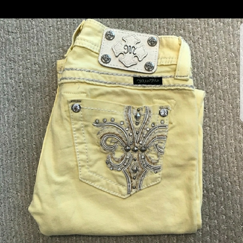 Miss Me jeans in yellow size 25